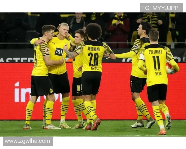 沙尔克04主场双雄对决,憾负多特蒙德揭开德甲新赛季序幕